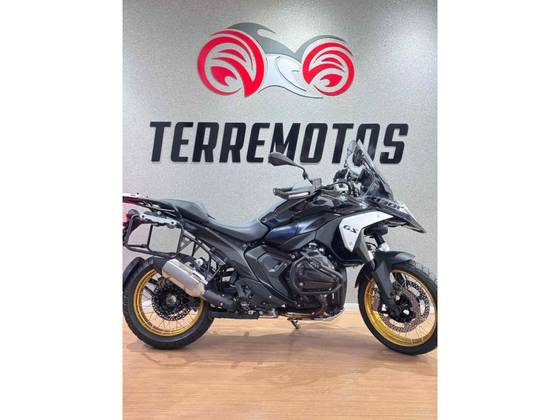 BMW R 1300 GS TRIPLE BLACK 